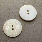 Button - 18mm 2 Hole Laser Etched Floral 75 Ecru