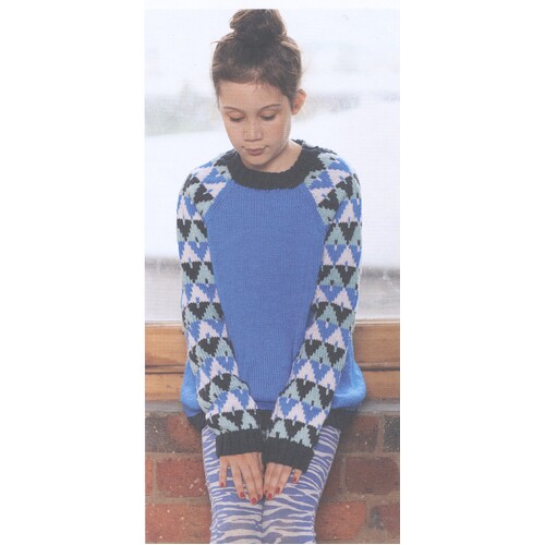 408 - Tweens Graphic Pullover 