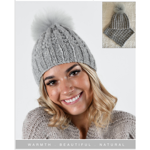 CY213 Firenze Beanie & Cowl – Free Knitting Pattern